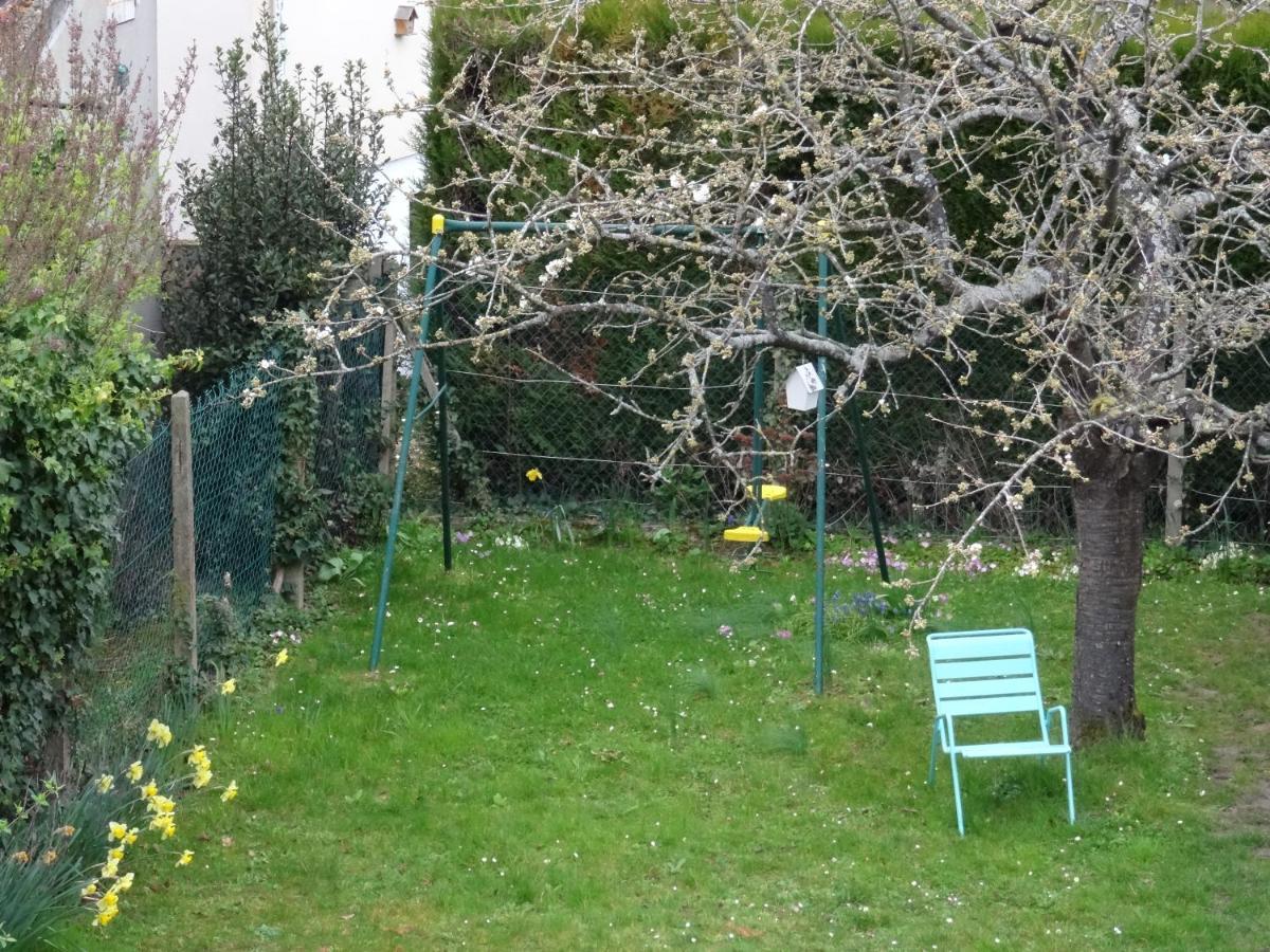 Maison D'Hotes Les Roses Tremieres Saclay Exterior foto